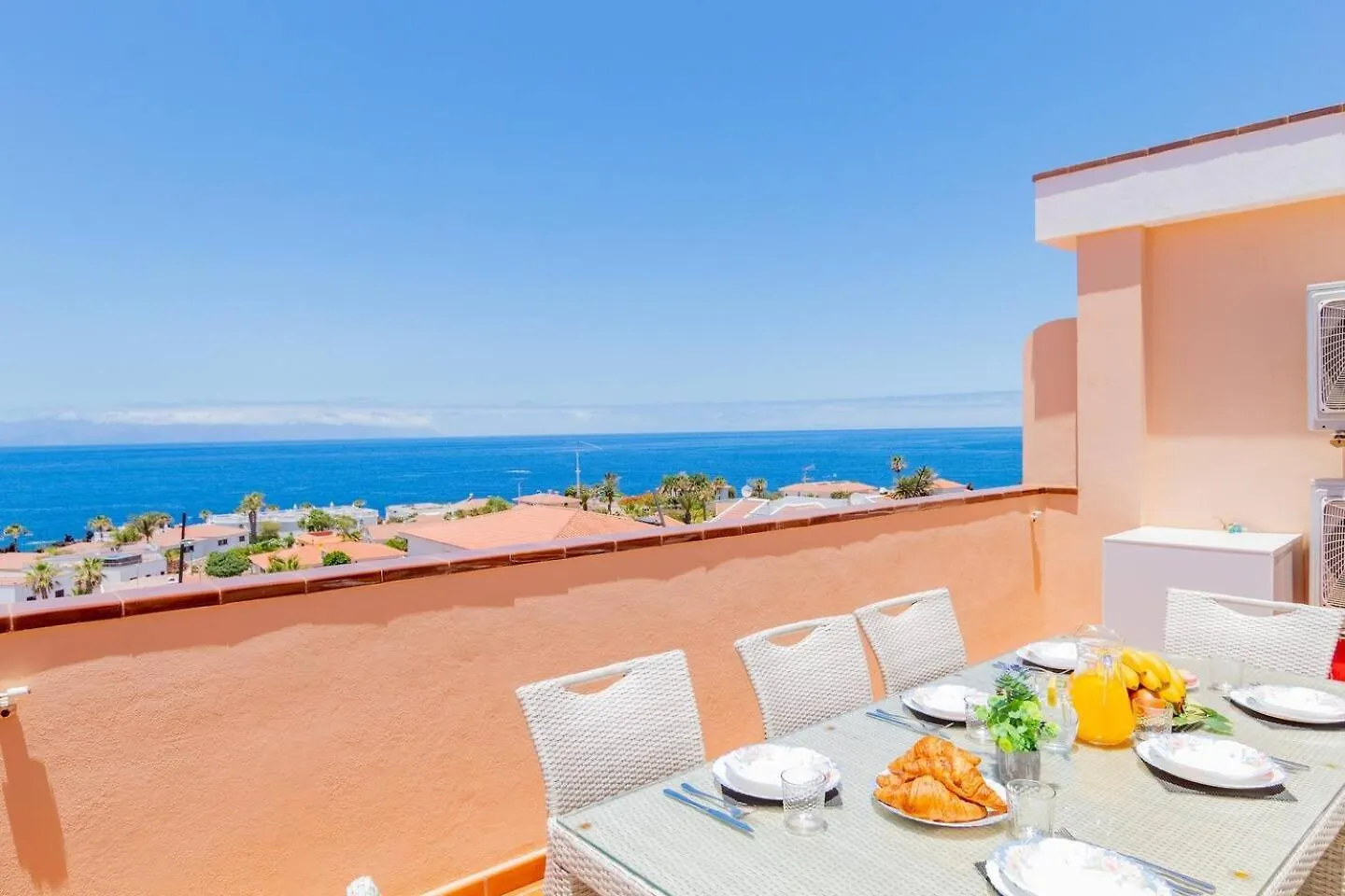 Penthouse Apt With Jacuzzi By Dream Homes Tenerife 푸에르토 데 산티아고 0*,  스페인
