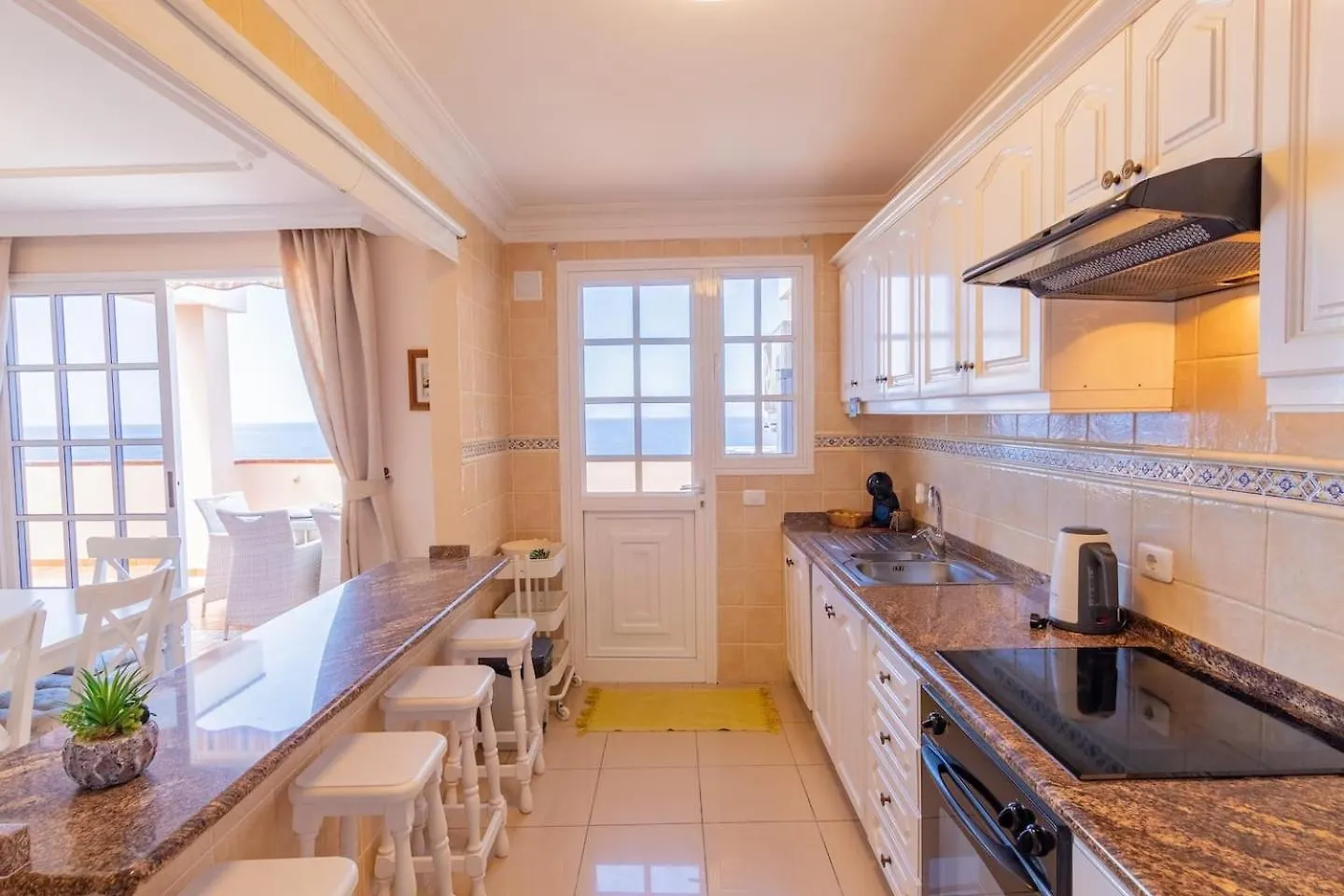 Penthouse Apt With Jacuzzi By Dream Homes Tenerife Puerto de Santiago