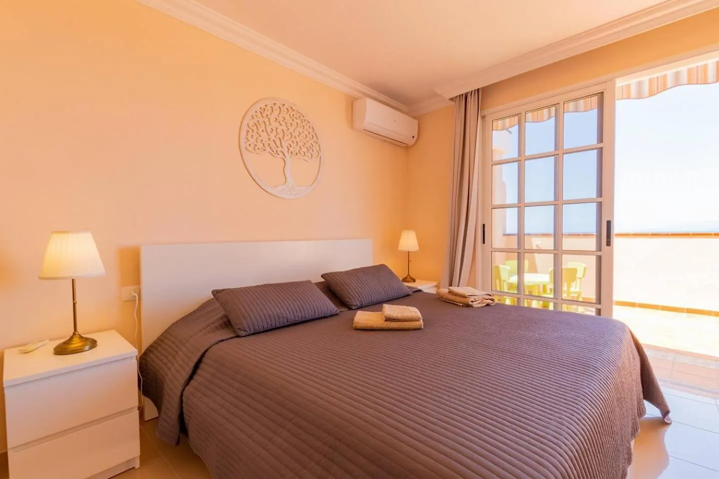 Penthouse Apt With Jacuzzi By Dream Homes Tenerife Puerto de Santiago  Puerto de Santiago (Tenerife)